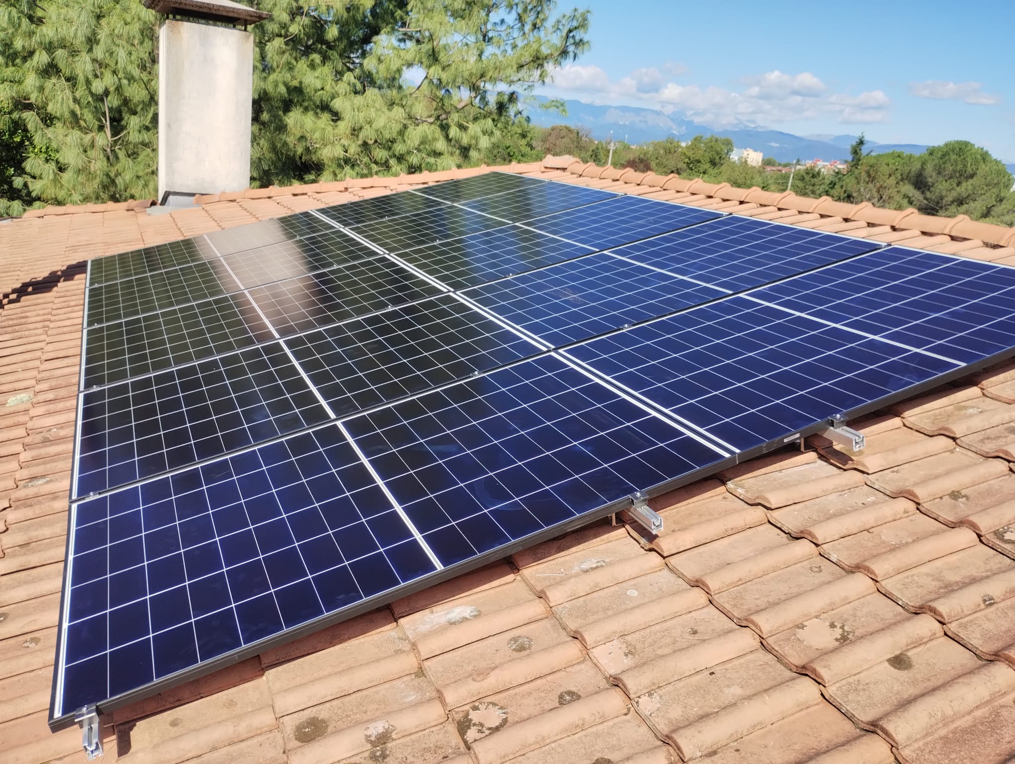 Impianto fotovoltaico KT SRL