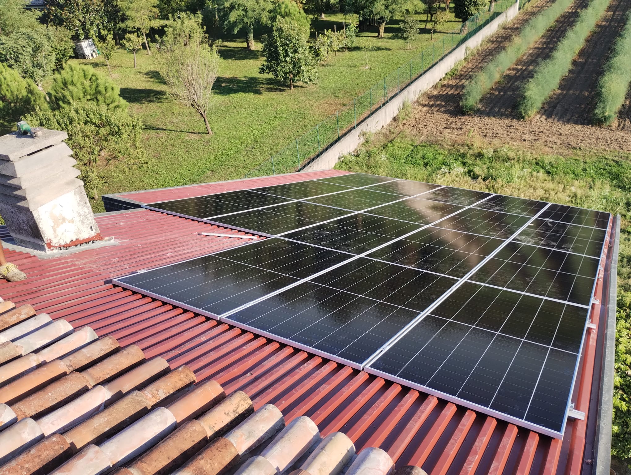 Impianto fotovoltaico KT SRL